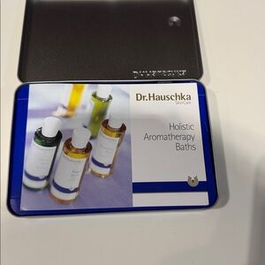 Holistic Aromatherapy Baths Set - silver tin